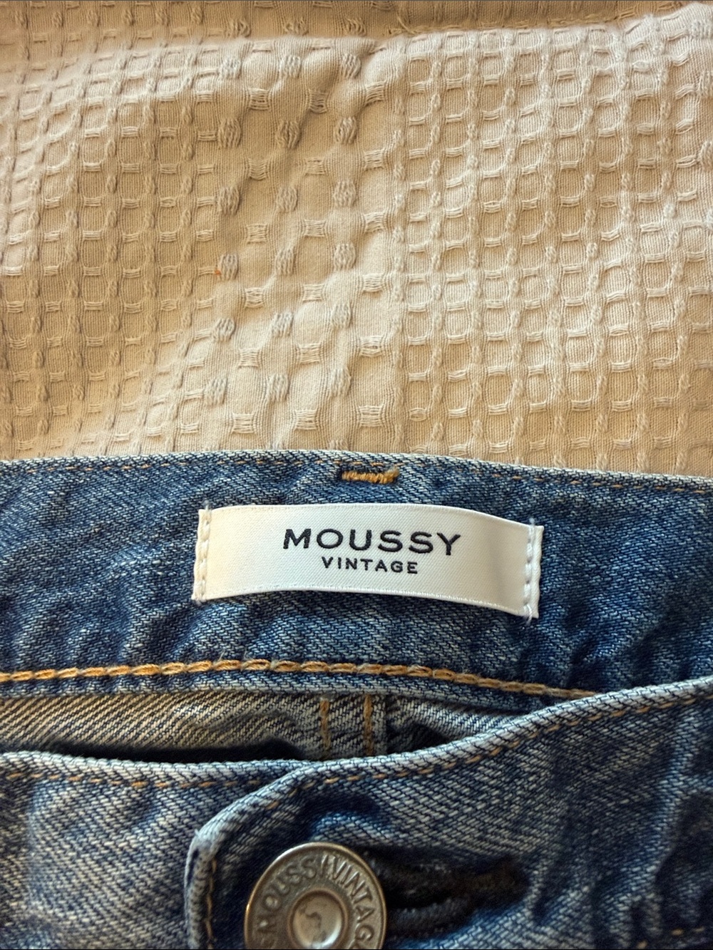 Moussy Women's Medium Blue Straight Jeans with Frayed Hem - Picture 3 of 4